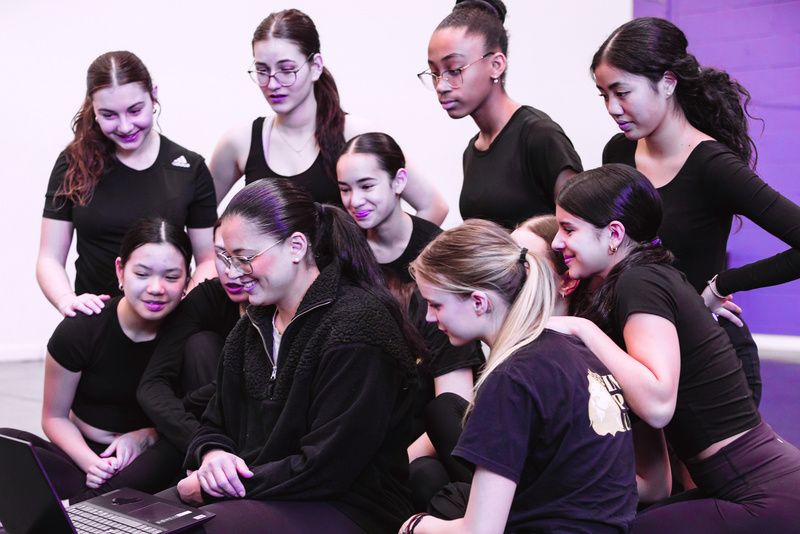Danseurs d'Imperium en classe