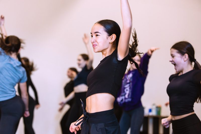 Danseuses adolescentes dans un cours récréatif au Studio de danse Imperium